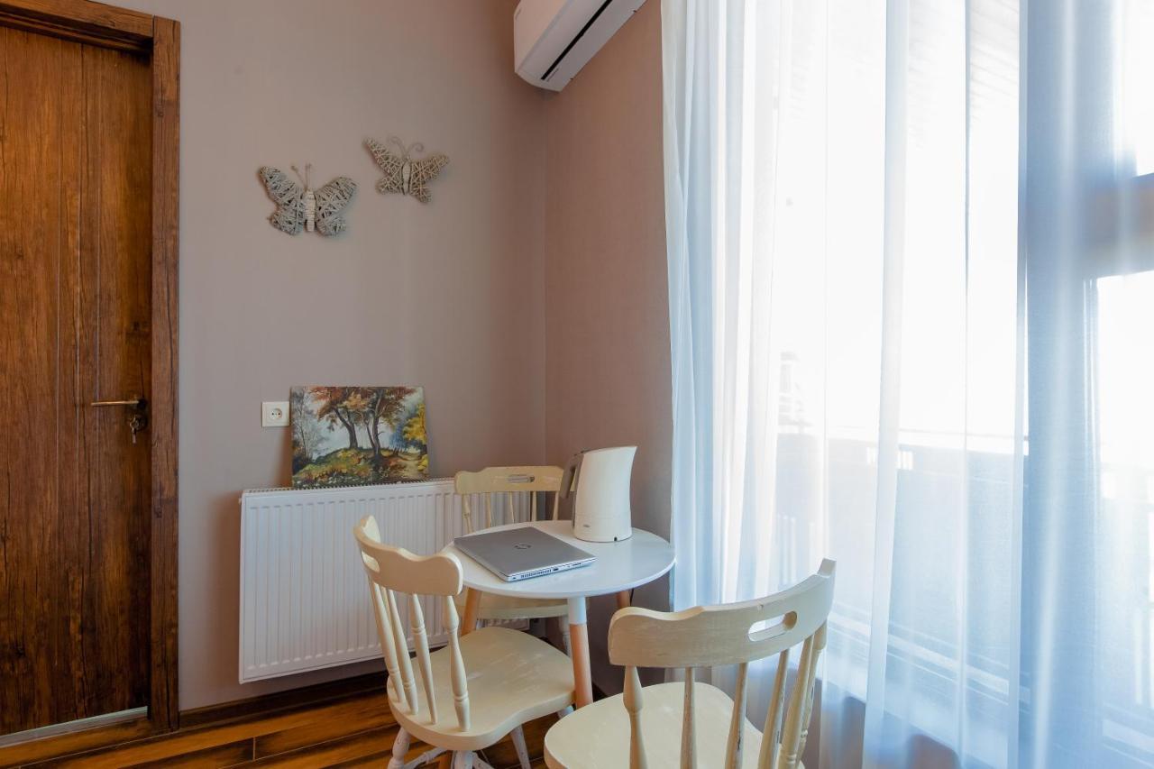 4 Rooms Signagi Exterior foto